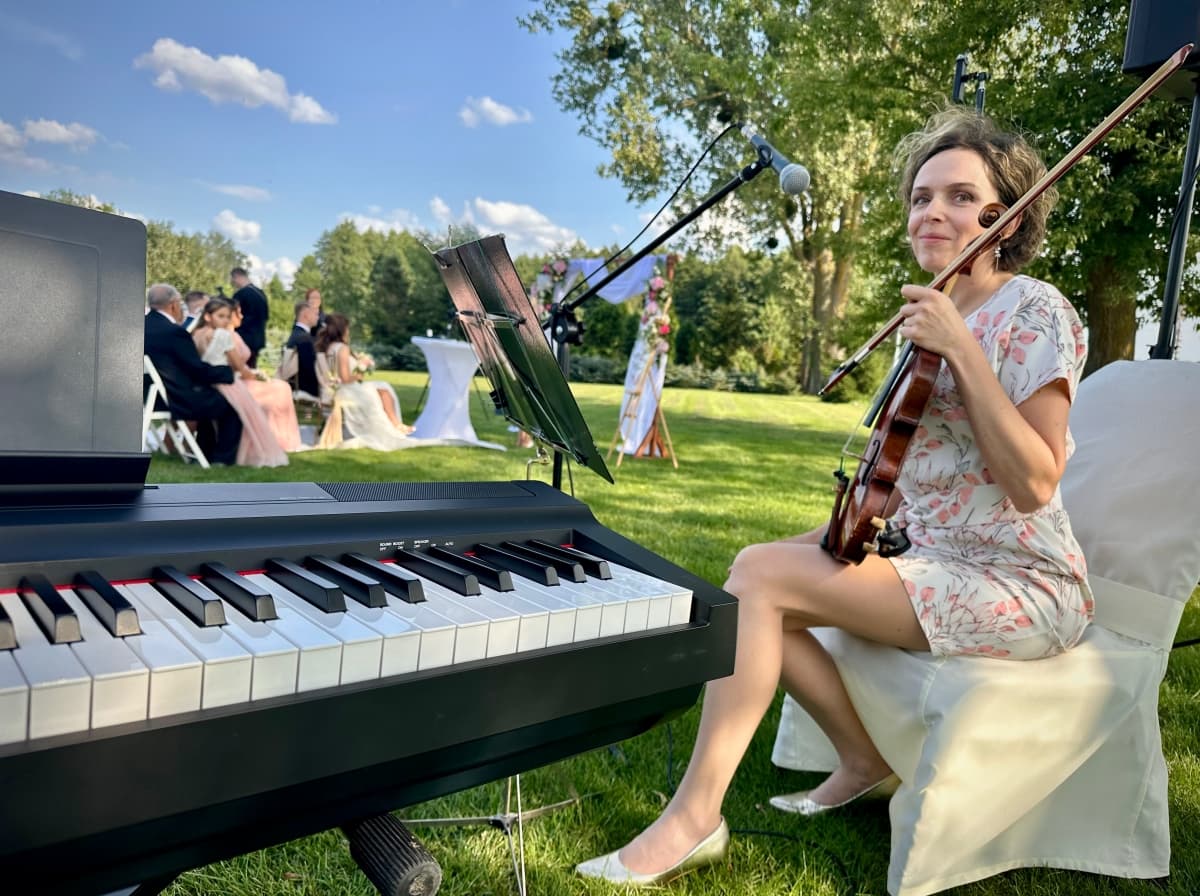 Klasyczny duet instrumentalny — skrzypce i fortepian